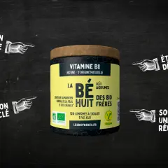 Boîte de vitamine B8, biotine d'origine naturelle, goût agrumes. Bouchon en liège, carton recyclé, étiquette décollable.