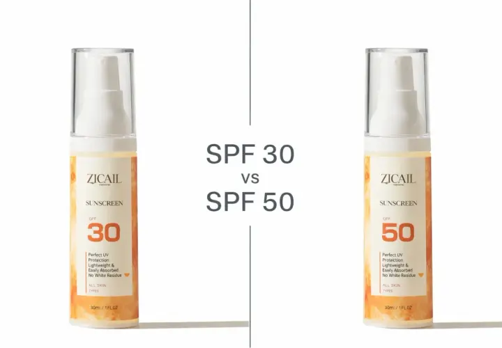 Deux flacons de crème solaire ZICAIL, l'un avec SPF 30 et l'autre avec SPF 50, côte à côte.