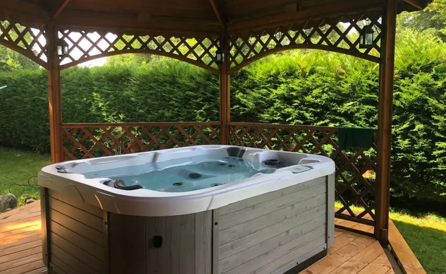 Spa extérieur - La routine simple pour une eau toujours claire